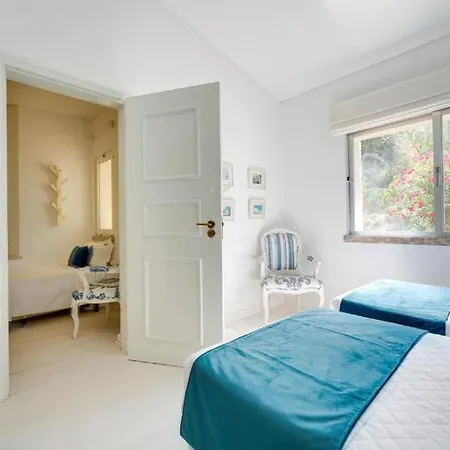 The Hideaway Retreat Guest house *