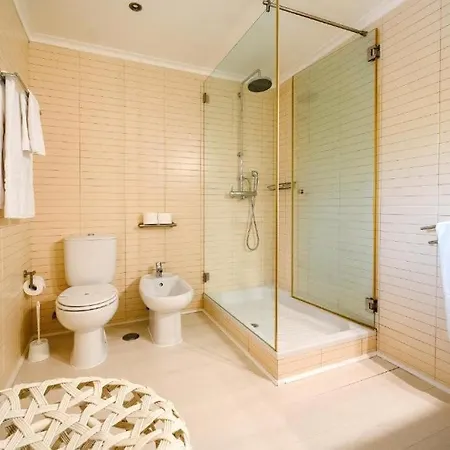 The Hideaway Retreat Guest house *