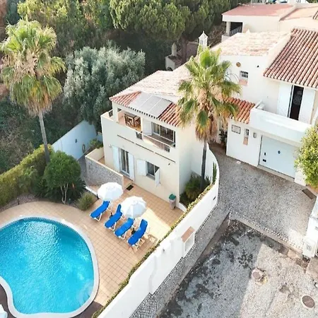 The Hideaway Retreat *