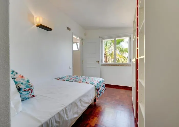 Guest house The Hideaway Retreat