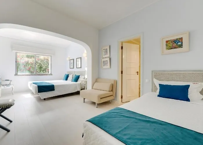 The Hideaway Retreat Guest house