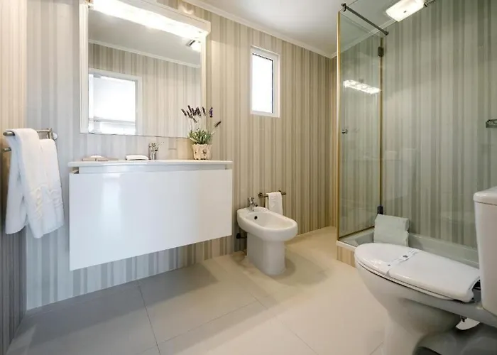 The Hideaway Retreat *