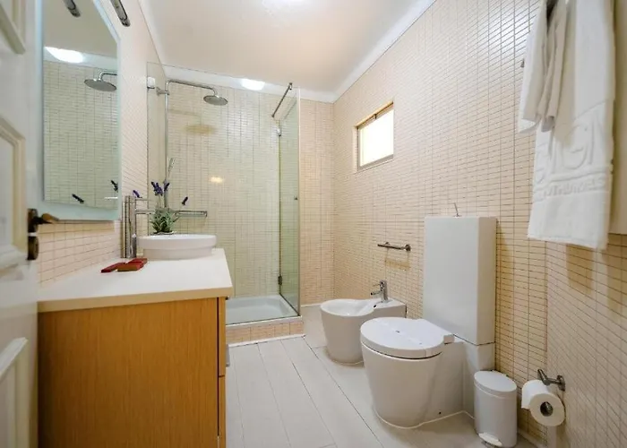 The Hideaway Retreat Guest house *